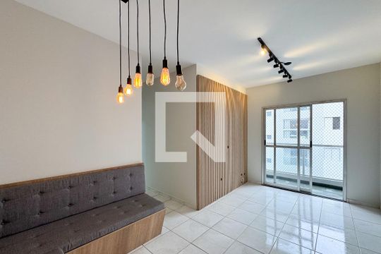 Apartamento à venda com 2 quartos, 65m² em Bairro dos Casa, São Bernardo do Campo