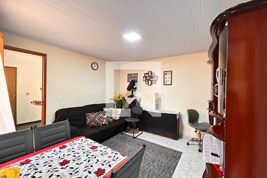 Apartamento à venda com 2 quartos, 47m² em Jardim Laguna, Contagem