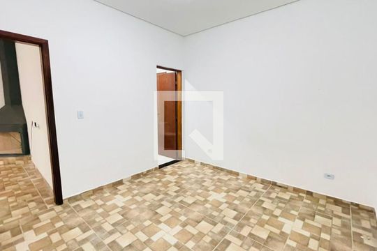 Casa para alugar com 3 quartos, 145m² em Chácara Tropical (caucaia do Alto), Cotia