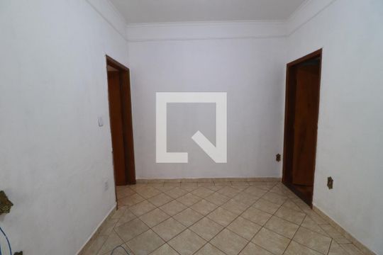 Casa para alugar com 1 quarto, 175m² em Jardim Antartica, Ribeirão Preto