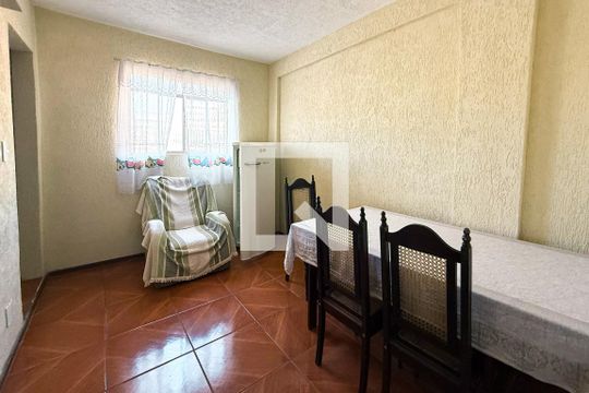 Apartamento para alugar com 2 quartos, 30m² em Dom Bosco, Juiz de Fora