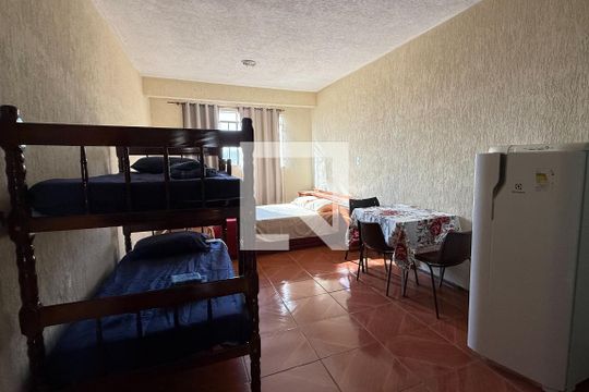 Kitnet/Studio para alugar com 1 quarto, 30m² em Dom Bosco, Juiz de Fora