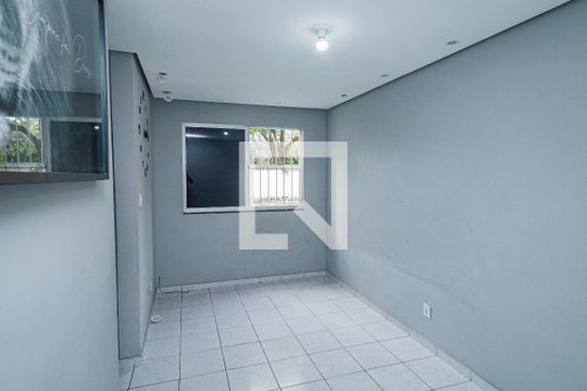 Apartamento para alugar com 2 quartos, 80m² em Cosmos, Rio de Janeiro