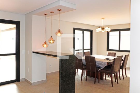 Casa para alugar com 3 quartos, 215m² em Residencial Jardim Florencia, Vinhedo