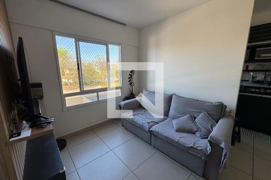 Apartamento à venda com 2 quartos, 47m² em Samambaia, Brasília