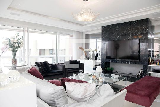 Apartamento para alugar com 2 quartos, 170m² em Higienópolis, Porto Alegre