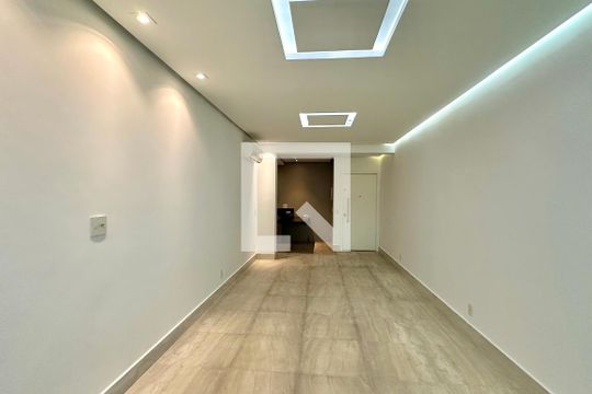 Apartamento para alugar com 2 quartos, 96m² em Lagoa, Rio de Janeiro