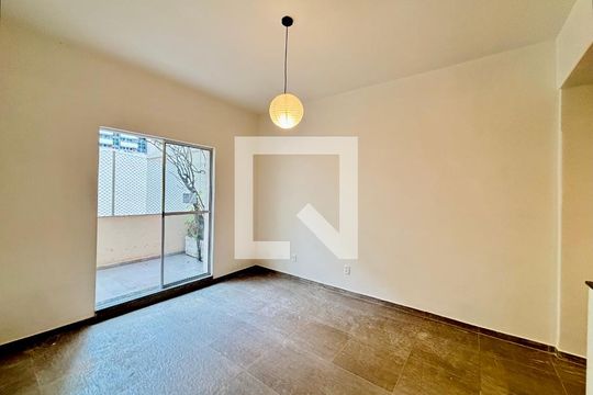 Apartamento para alugar com 3 quartos, 92m² em Copacabana, Rio de Janeiro