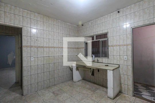 Casa para alugar com 1 quarto, 32m² em Parque Colonial, São Paulo