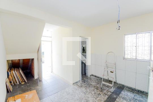 Casa para alugar com 1 quarto, 45m² em Jardim Zimbardi, Guarulhos