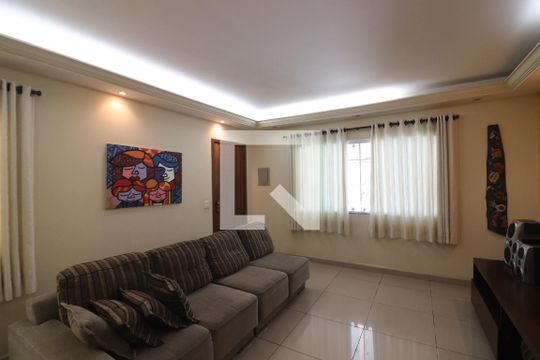 Casa à venda com 3 quartos, 180m² em Vila Jupiter, São Bernardo do Campo