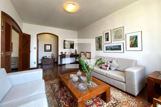 Apartamento à venda com 4 quartos, 172m² em Lourdes, Belo Horizonte