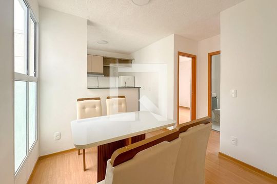 Apartamento para alugar com 2 quartos, 47m² em Areias, São José