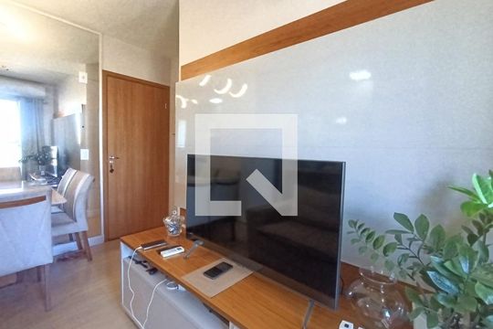 Apartamento para alugar com 2 quartos, 49m² em Vila Bandeirantes, Nova Iguaçu