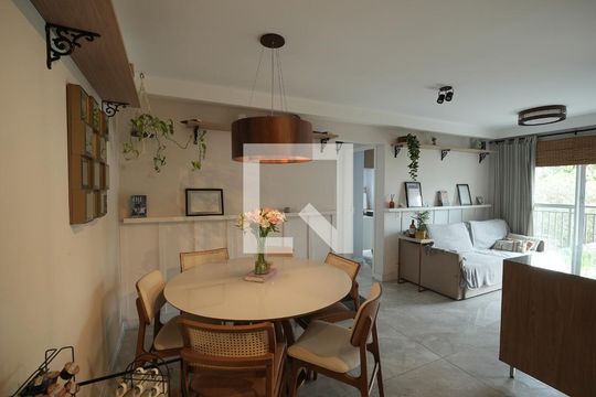 Apartamento à venda com 2 quartos, 55m² em Jardim, Santo André