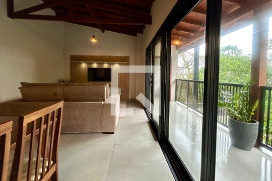 Apartamento para alugar com 2 quartos, 96m² em João Paulo, Florianópolis