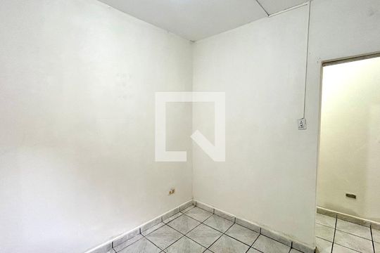 Casa para alugar com 2 quartos, 60m² em Jardim Normandia, Guarulhos