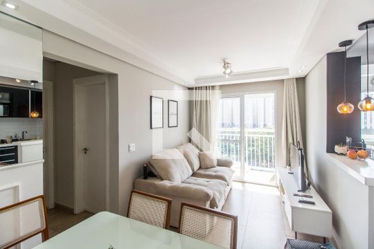 Apartamento para alugar com 2 quartos, 60m² em Vila Boa Vista, Barueri