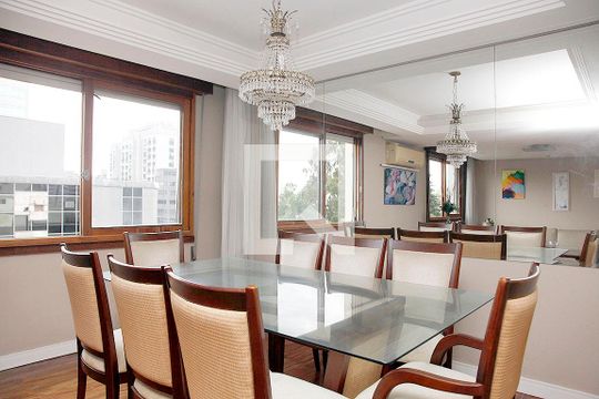 Apartamento à venda com 3 quartos, 124m² em Auxiliadora, Porto Alegre