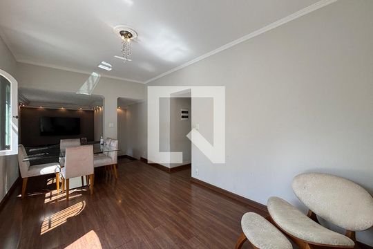 Casa para alugar com 2 quartos, 162m² em Sumarezinho, São Paulo