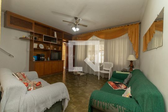 Casa à venda com 2 quartos, 200m² em Vila Santa Clara, São Paulo