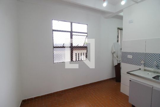 Apartamento para alugar com 2 quartos, 67m² em Jardim Arpoador, São Paulo