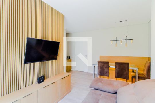 Apartamento para alugar com 2 quartos, 55m² em Vila Itapegica, Guarulhos