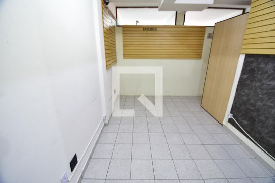 Kitnet/Studio para alugar com 1 quarto, 52m² em Centro, Campinas