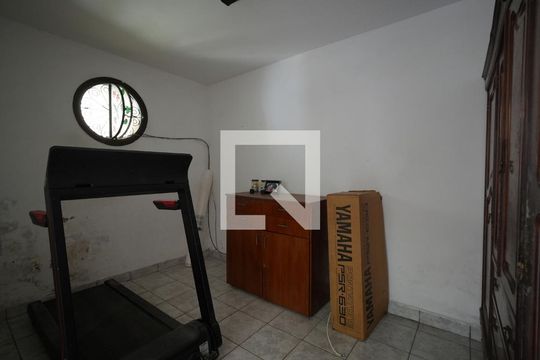 Quarto 2 de casa à venda com 2 quartos, 159m² em Vila Aquilino, Santo André