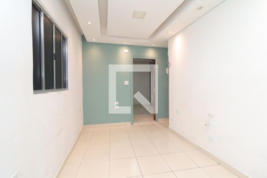 Casa para alugar com 1 quarto, 54m² em Jardim Helena, São Paulo