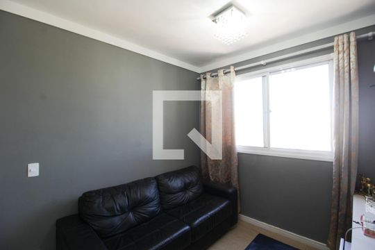 Apartamento à venda com 2 quartos, 41m² em Vila Zat, São Paulo