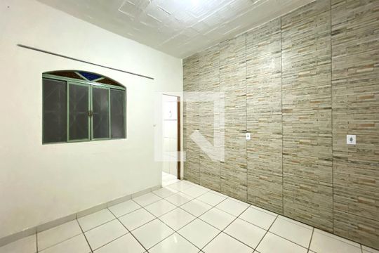 Casa para alugar com 1 quarto, 50m² em Boa Vista, Belo Horizonte