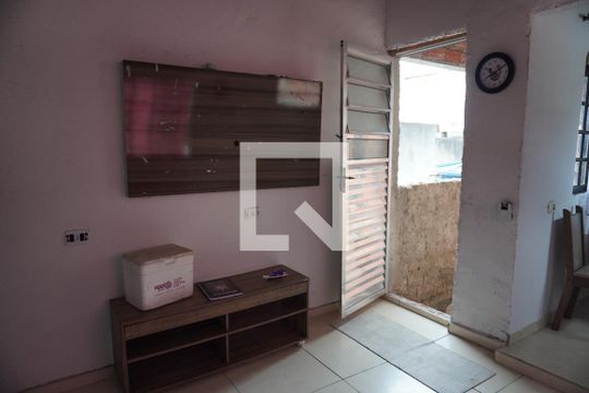 Casa para alugar com 1 quarto, 600m² em Vila Progresso (zona Leste), São Paulo