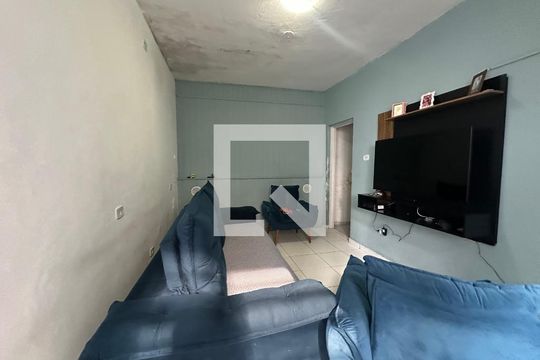 Casa à venda com 4 quartos, 252m² em Jardim Paraiso, Barueri