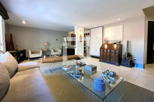 Apartamento à venda com 3 quartos, 308m² em Santa Lúcia, Belo Horizonte