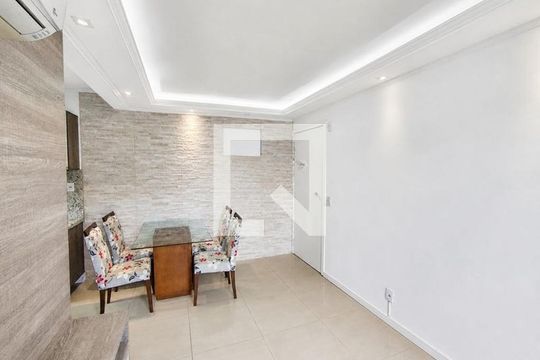 Apartamento para alugar com 2 quartos, 50m² em Vila Nova, Porto Alegre