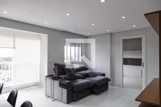 Apartamento para alugar com 1 quarto, 47m² em Vila Galvão, Guarulhos