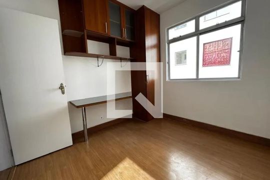 Apartamento para alugar com 3 quartos, 93m² em Castelo, Belo Horizonte