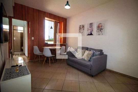 Apartamento para alugar com 3 quartos, 67m² em Padre Eustáquio, Belo Horizonte
