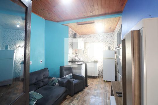Casa à venda com 3 quartos, 90m² em Estância Velha, Canoas