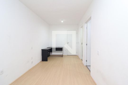 Casa para alugar com 1 quarto, 28m² em Jardim Helena, São Paulo