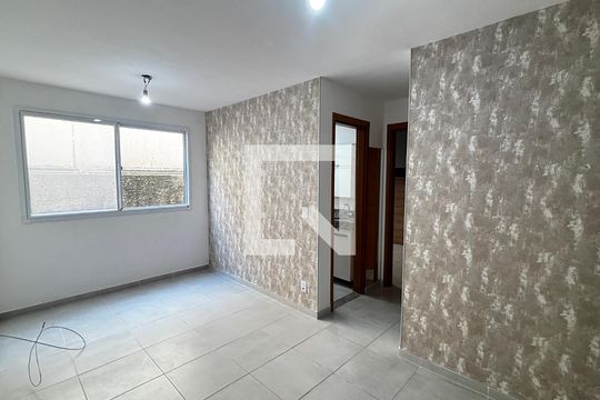 Apartamento para alugar com 2 quartos, 43m² em Sumarezinho, Santo André
