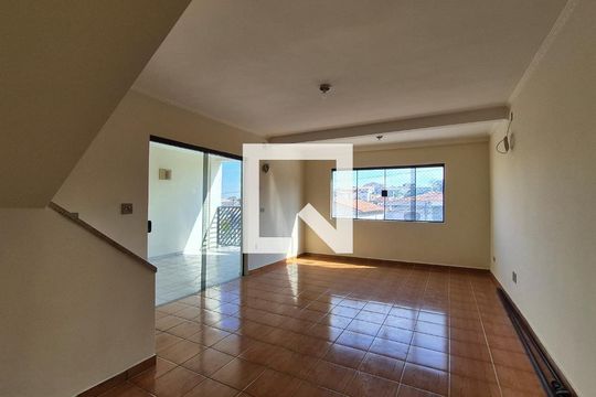 Casa para alugar com 2 quartos, 100m² em Jardim Jamaica, Santo André