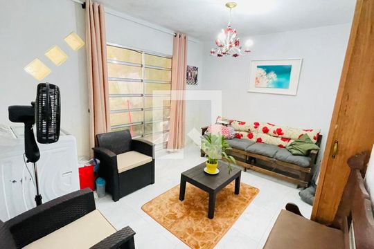 Sala de casa para alugar com 4 quartos, 160m² em Parque Mirante da Mata, Cotia