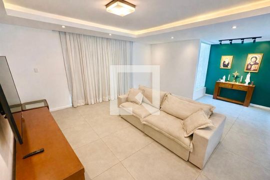 Casa de Condomínio à venda com 5 quartos, 500m² em Jardim Sulacap, Rio de Janeiro
