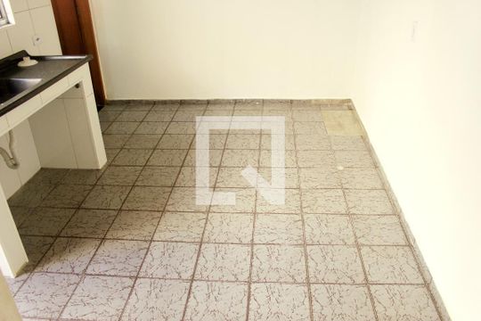 Casa para alugar com 1 quarto, 60m² em Cocaia, Guarulhos