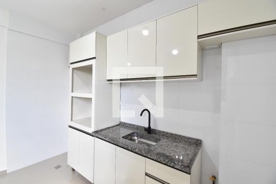 Kitnet/Studio para alugar com 1 quarto, 30m² em Jardim das Américas, Curitiba