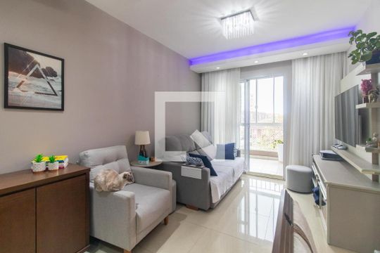 Apartamento à venda com 3 quartos, 72m² em Teresópolis, Porto Alegre