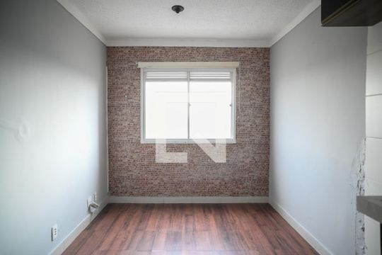 Apartamento para alugar com 2 quartos, 33m² em Sacomã, São Paulo