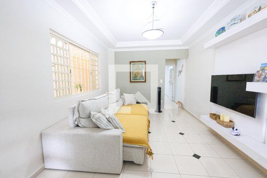 Casa para alugar com 3 quartos, 220m² em Vila Maria Elena, Indaiatuba